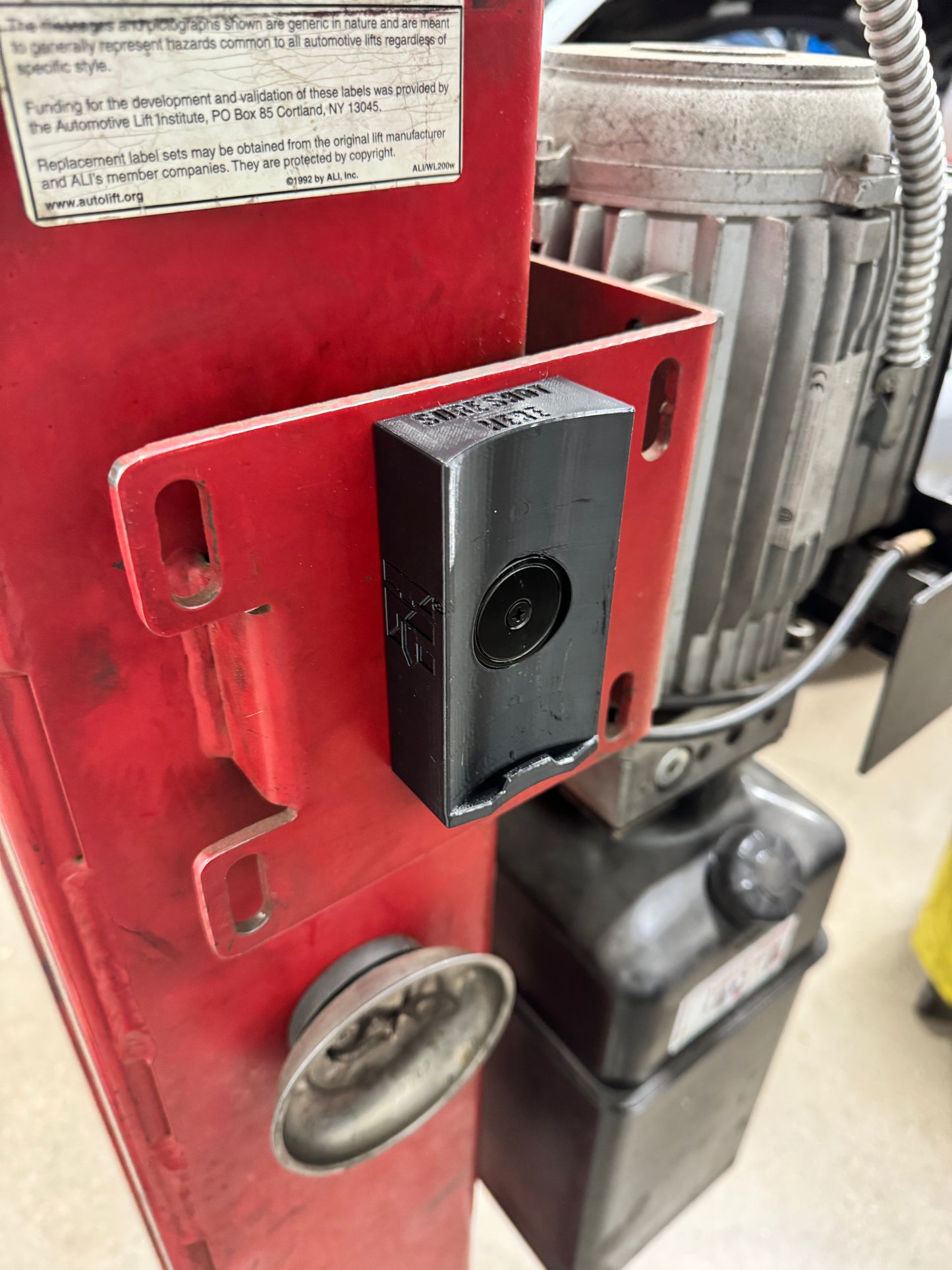 Magnetic Sure Shot Spot