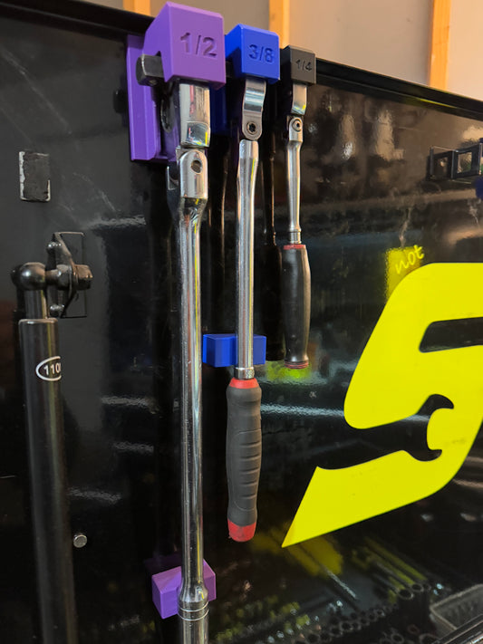 Magnetic Ratchet Hanger V2