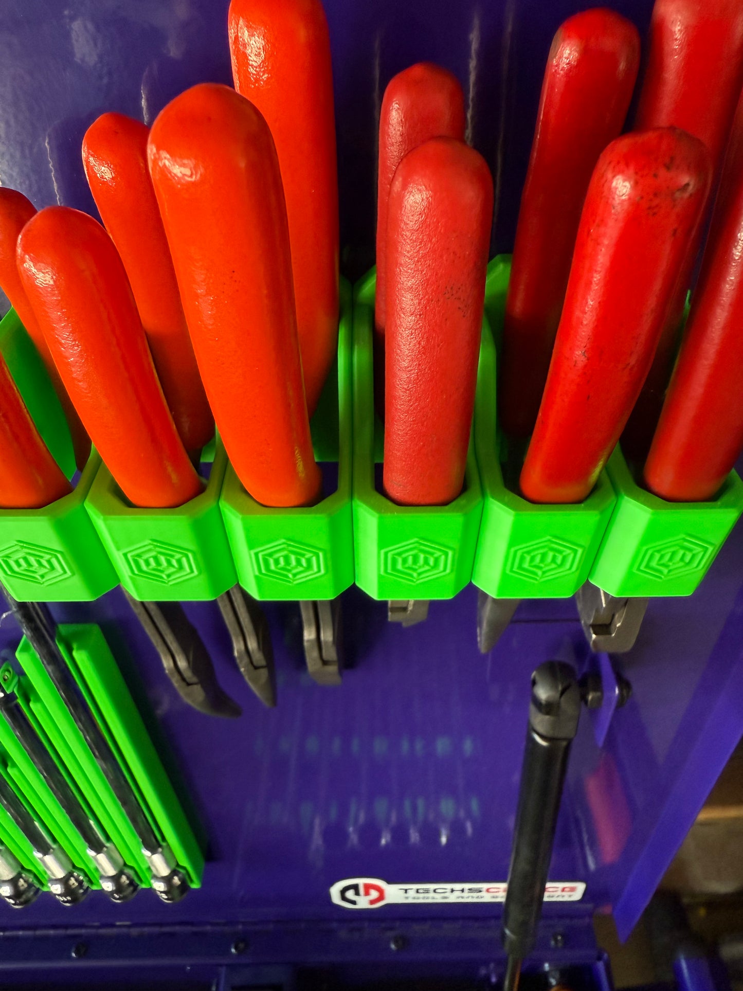 Modular Vertical Plier Hangers