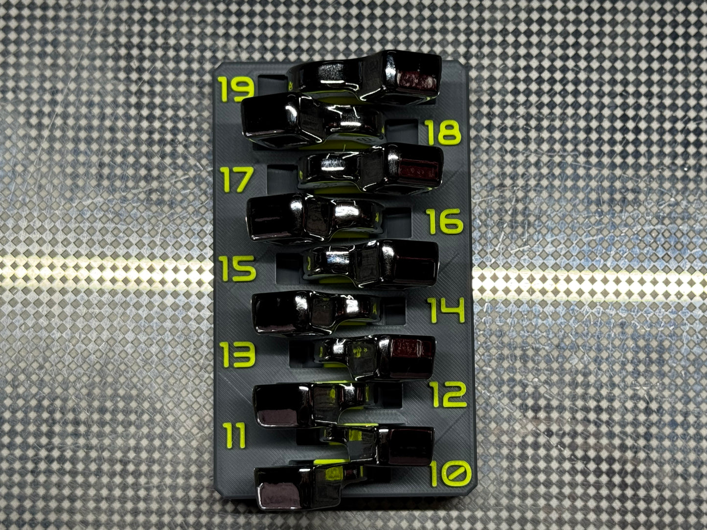 Icon METRIC Crows Foot Dock