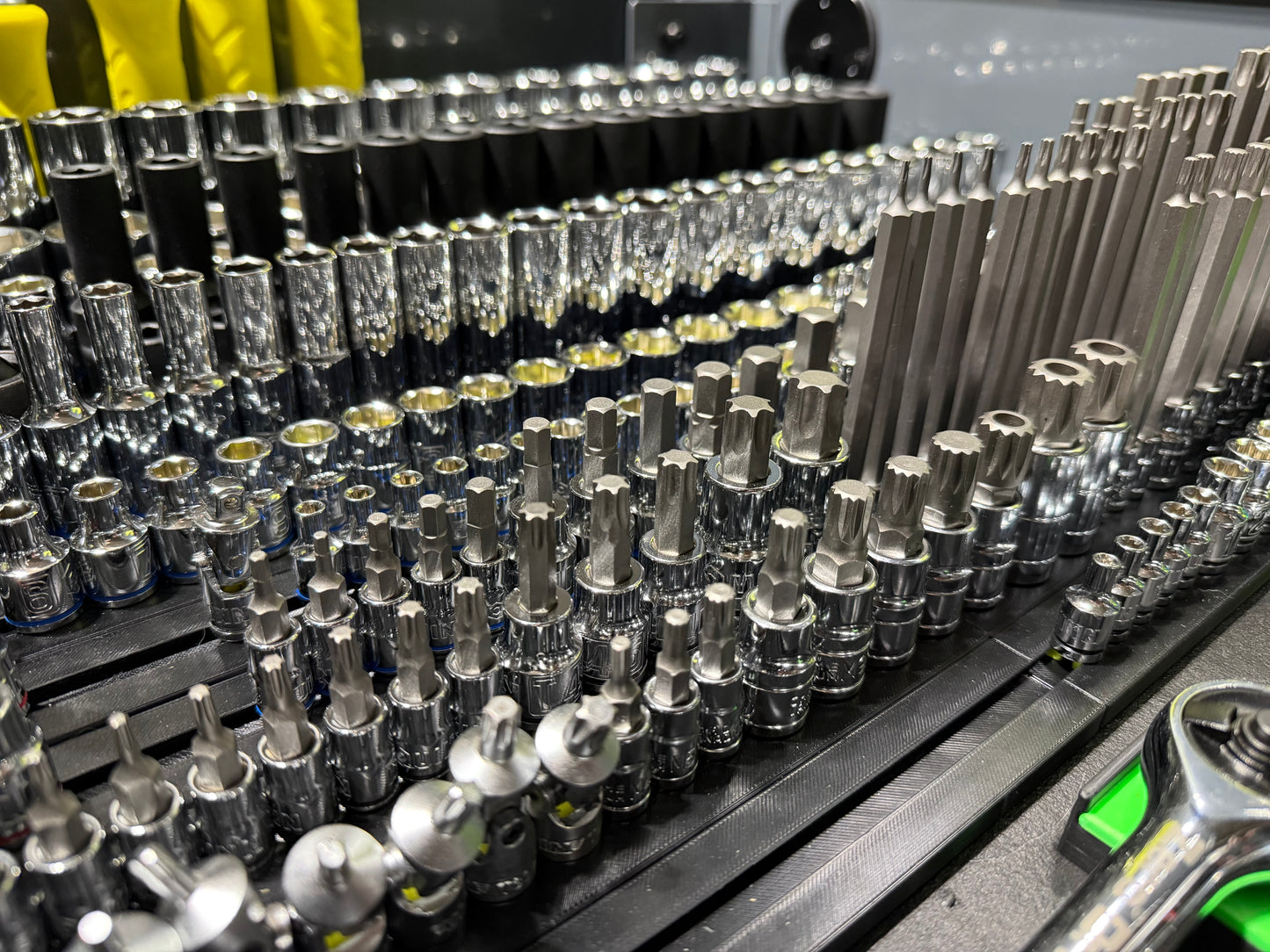 Just The Rails - Truly Modular Socket Rail System