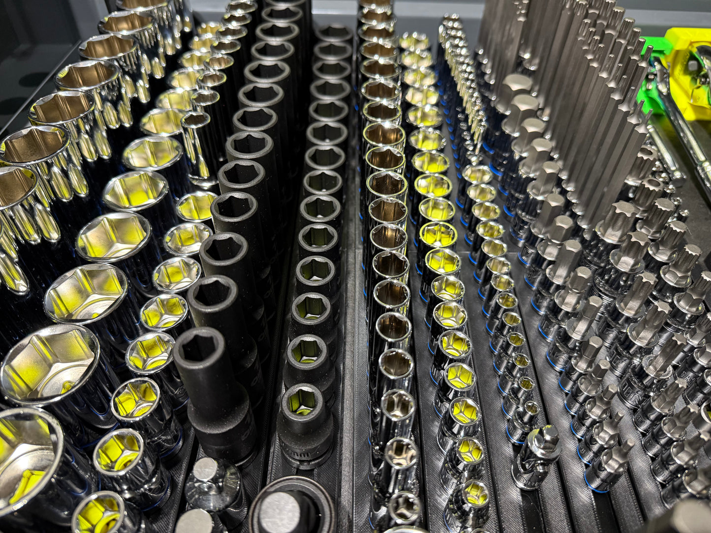 Just The Rails - Truly Modular Socket Rail System