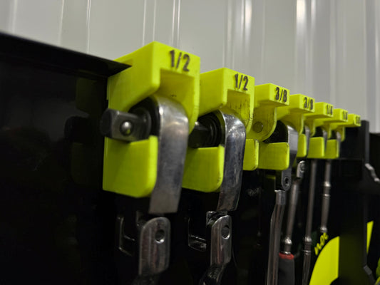 MODULAR TOOL CART LID RATCHET HANGERS