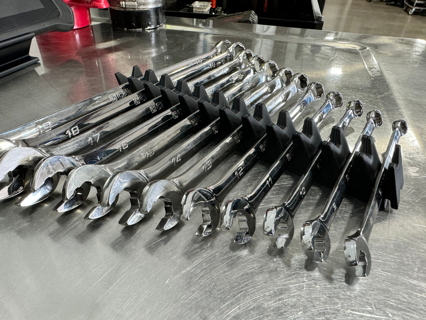 " THE BIG SHOT " Modular Wrench Organizer