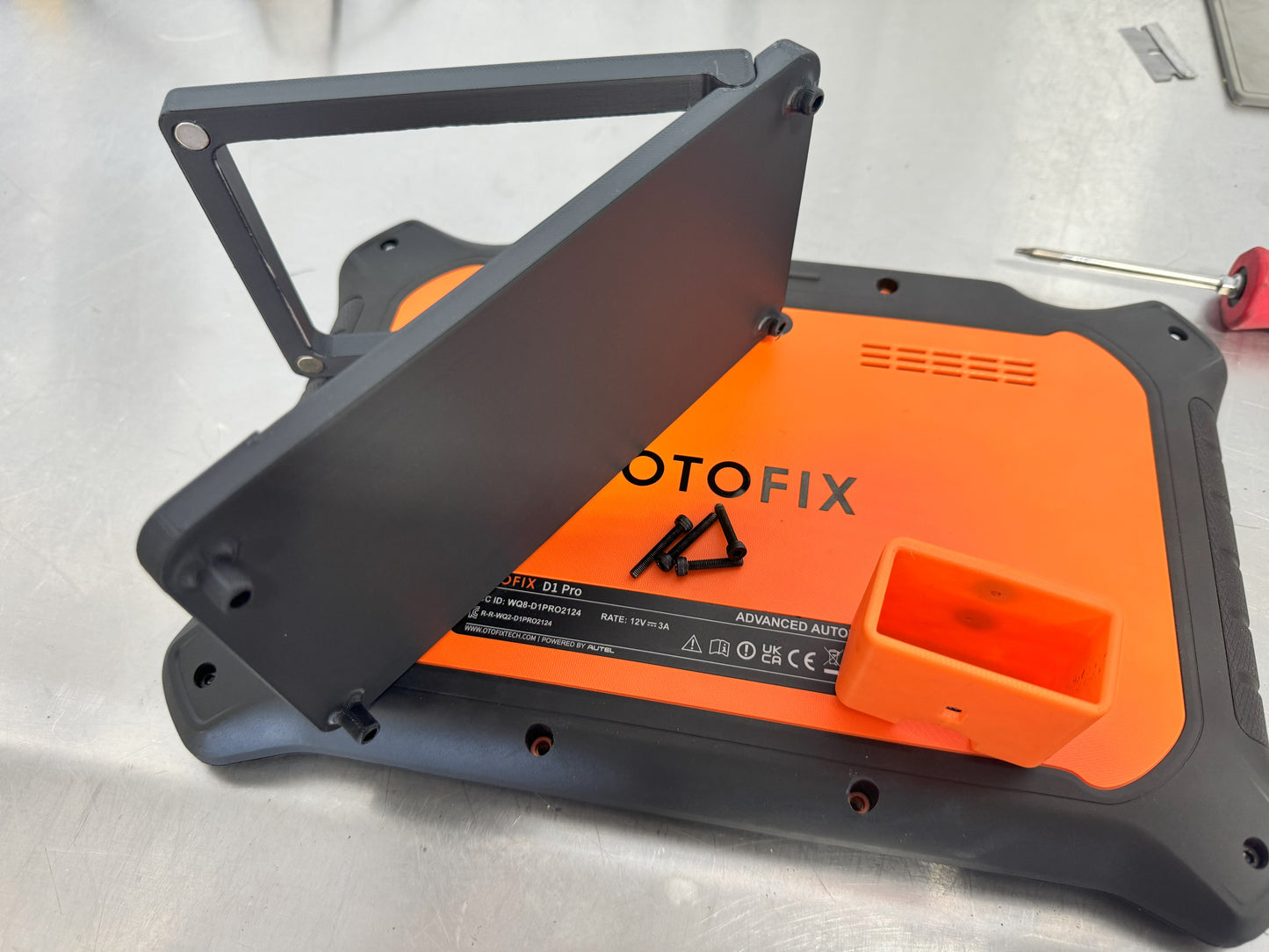 OTOFIX D1 PRO KICK STAND WITH DONGLE STORAGE