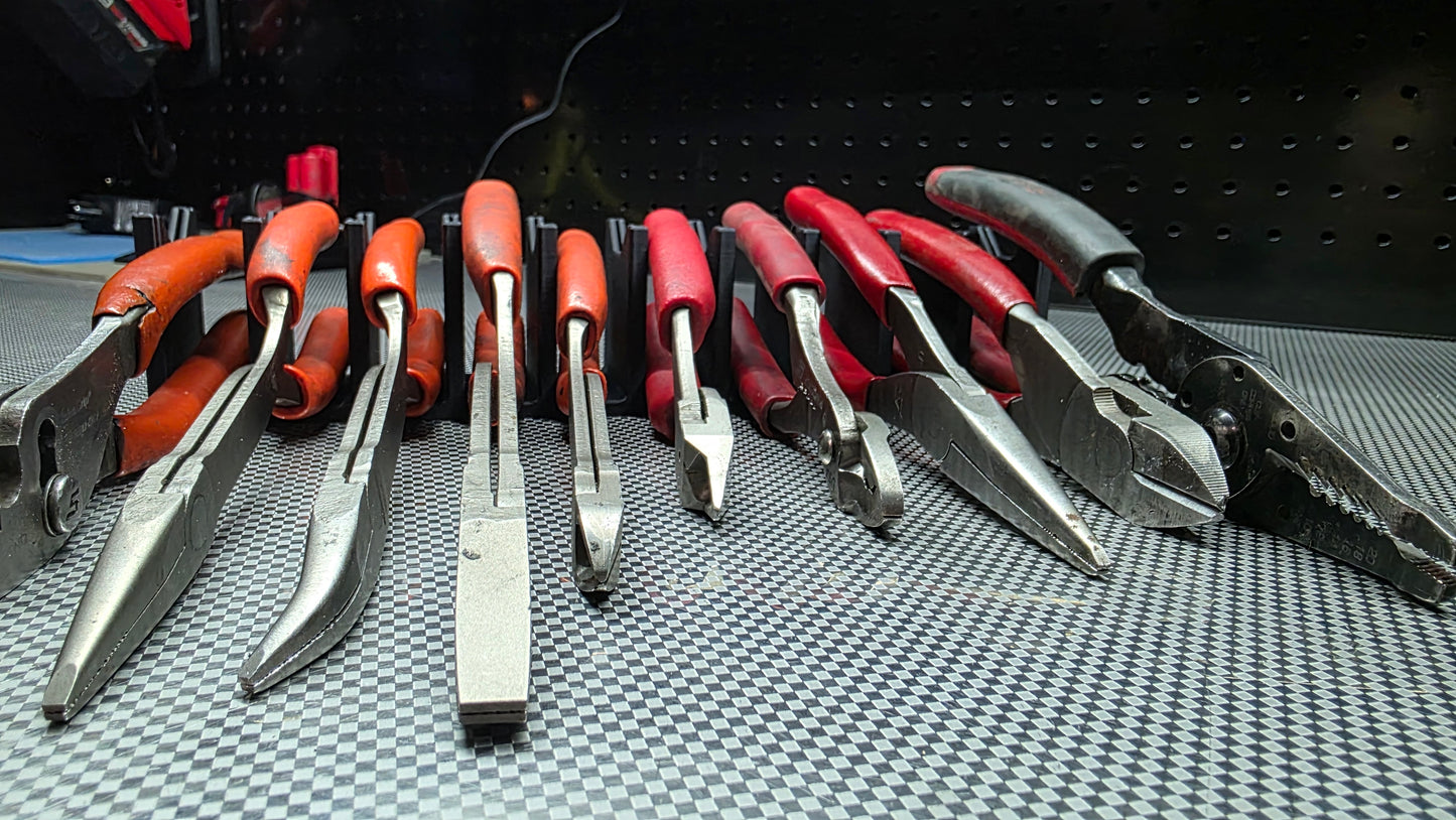 " THE UNSPRUNG " MODULAR PLIER ORGANIZER